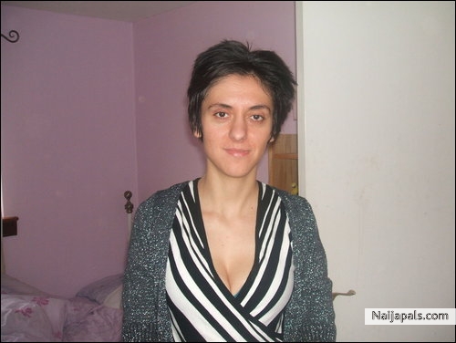 dani - click for next photo