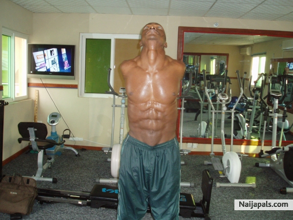 Na God! - click for next photo