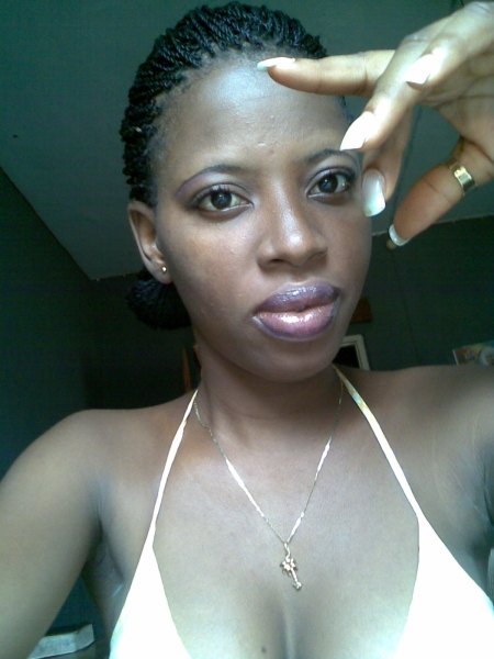omo sexy - click for next photo