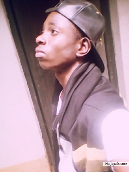 ibile blurth boy - click for next photo
