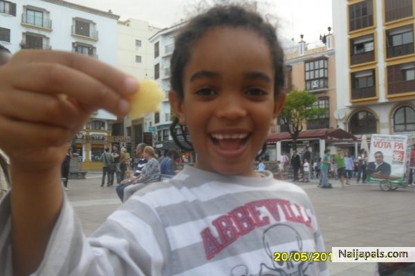  - click for next photo