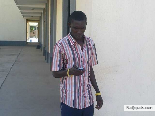  - click for next photo