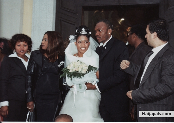 aceous wedding day - click for next photo