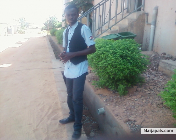 office tinx - click for next photo
