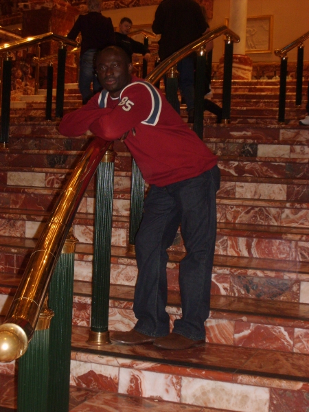  - click for next photo