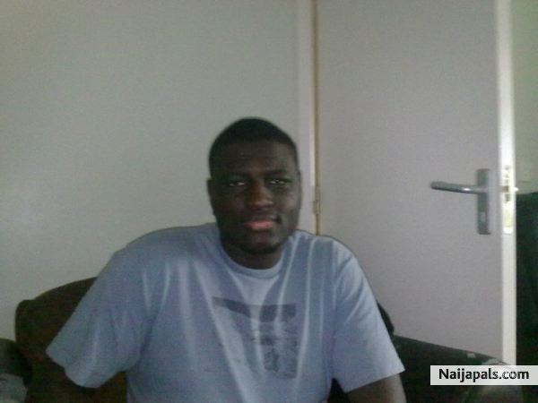Nijapal fan - click for next photo