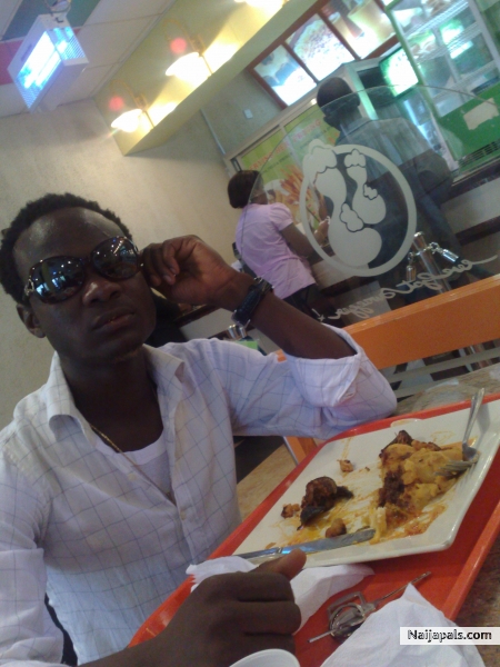  - click for next photo