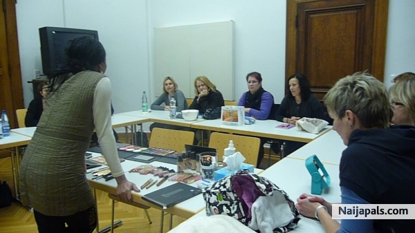 Makeup workshop with dermacontour Int.Beauty Academy - click for next photo