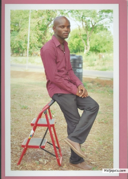  - click for next photo