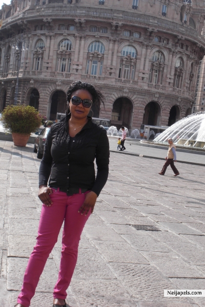 - click for next photo