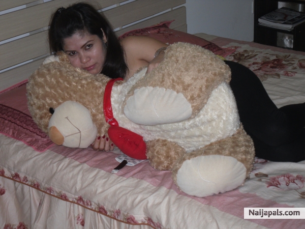  - click for next photo