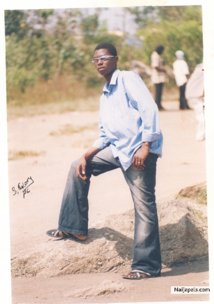  - click for next photo