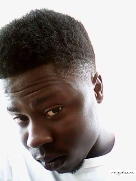 i' m a blackman that can never be blackmailed - click for next photo