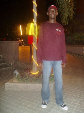  - click for next photo