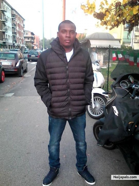  - click for next photo