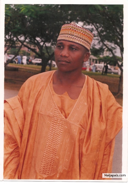 - click for next photo