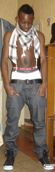  - click for next photo