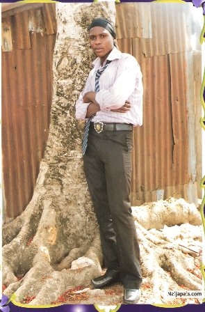 yemi - click for next photo