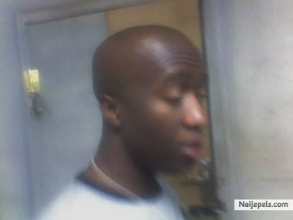 tunde - click for next photo