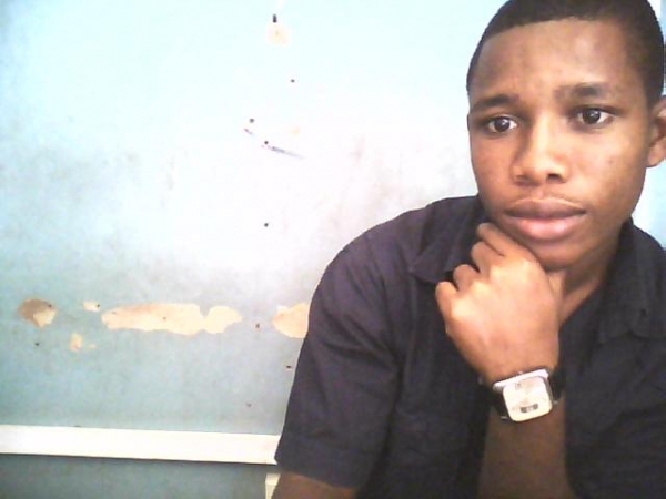  - click for next photo
