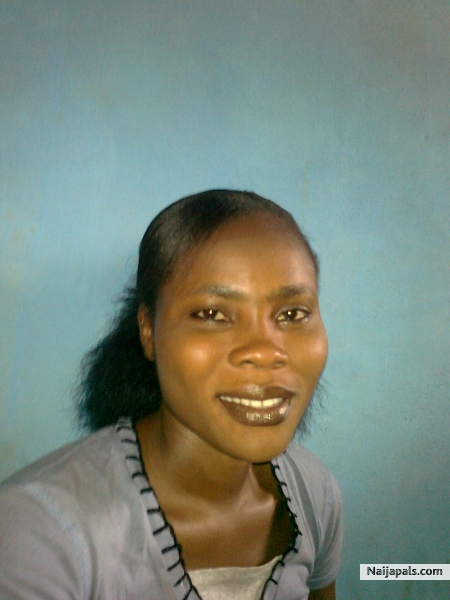 She is d one. - click for next photo