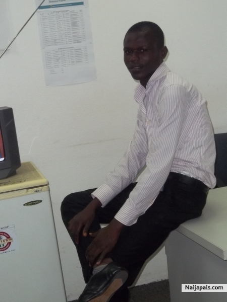  - click for next photo