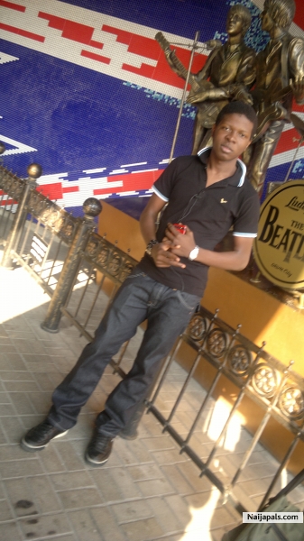  - click for next photo