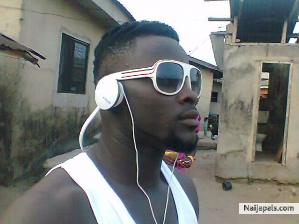am joshua - click for next photo