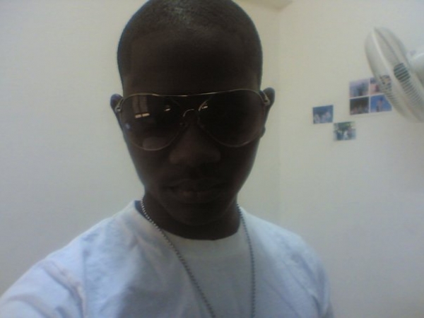 meeeeeeeeeeeee.. - click for next photo
