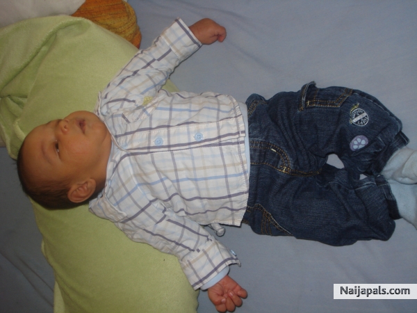  - click for next photo