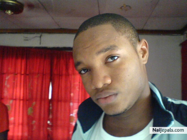 Rickky - click for next photo