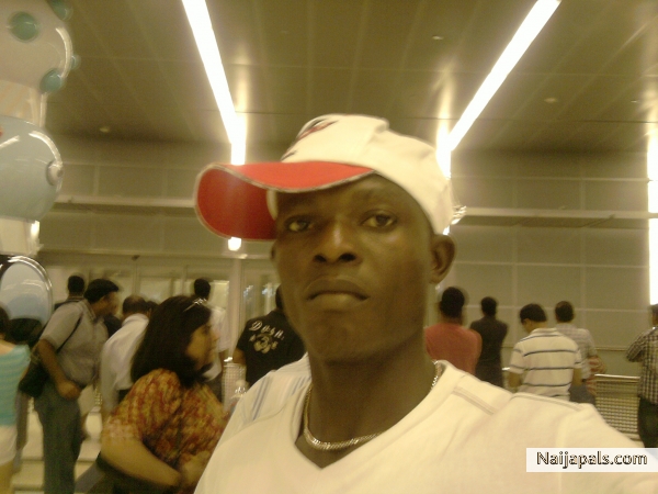  - click for next photo