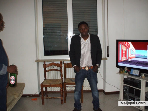  - click for next photo