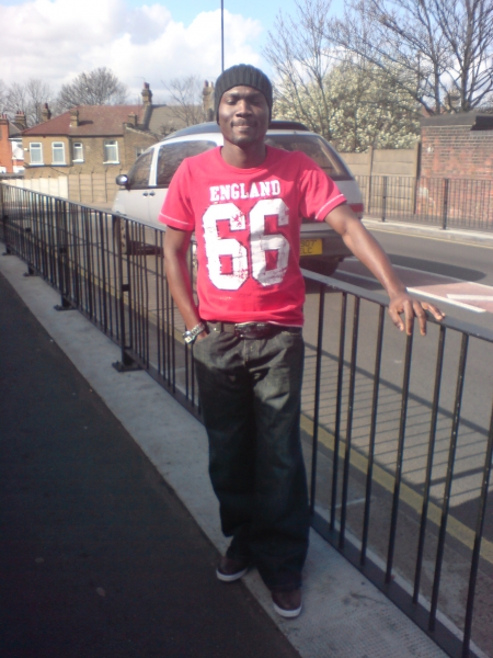  - click for next photo