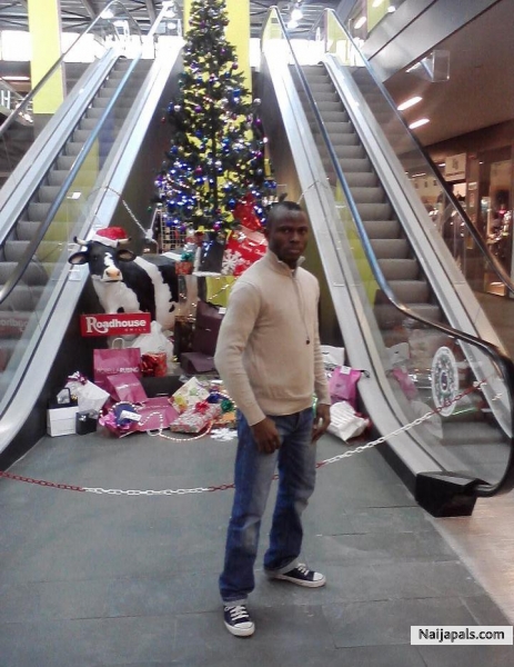  - click for next photo