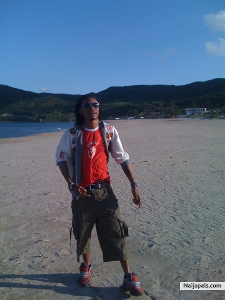 - click for next photo
