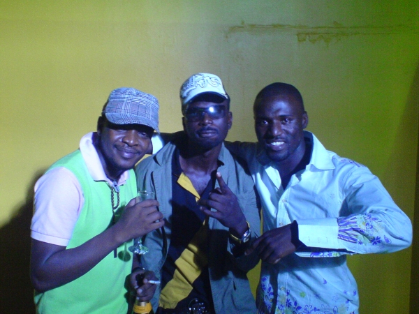 Me,Durella(midlle),n a friend... - click for next photo