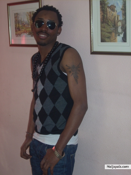  - click for next photo