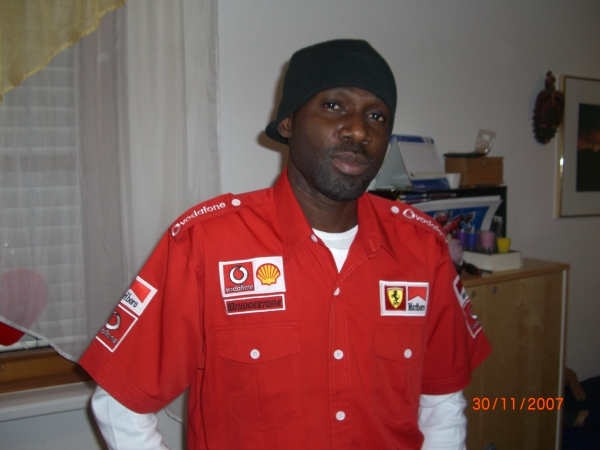 Gunnners4Life - click for next photo