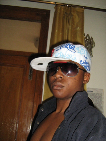  - click for next photo