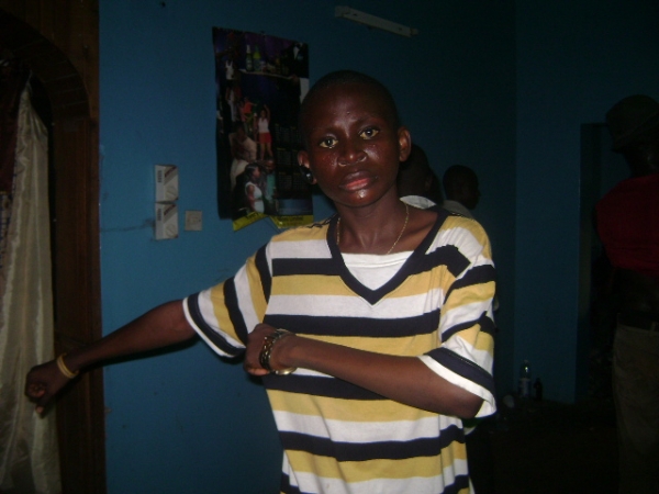  - click for next photo