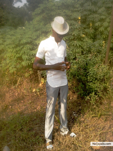 THATS ME - click for next photo