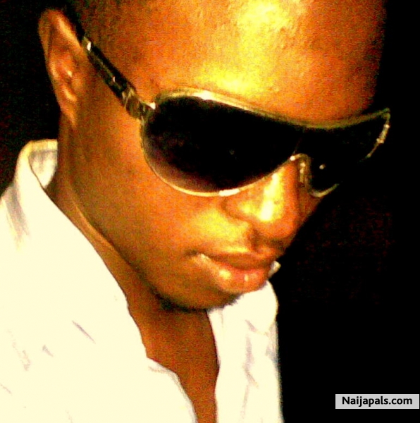 niyi - click for next photo
