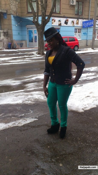  - click for next photo