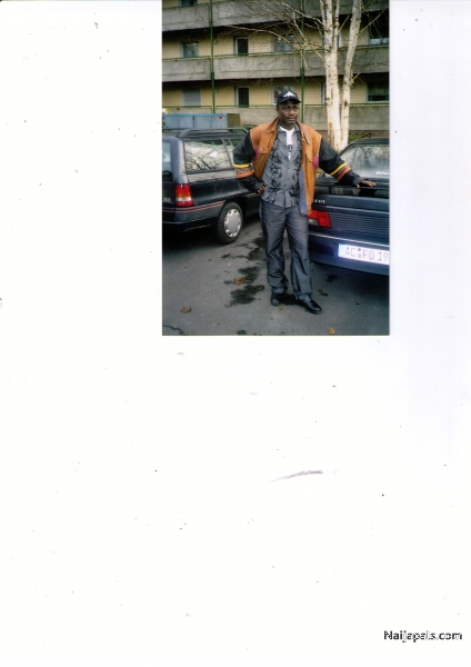  - click for next photo