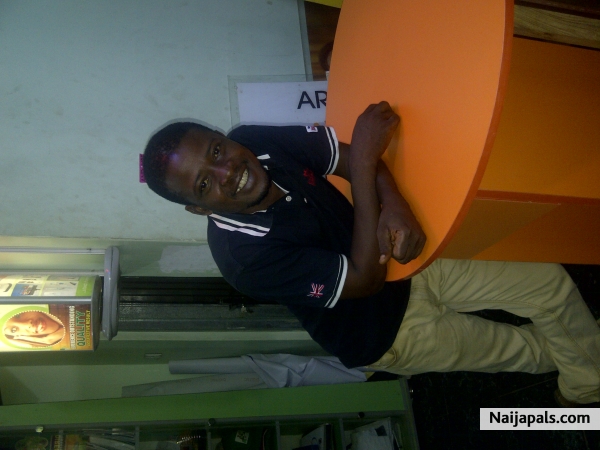 abiola - click for next photo