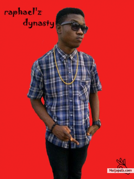 Raphael' z Dynasty - click for next photo