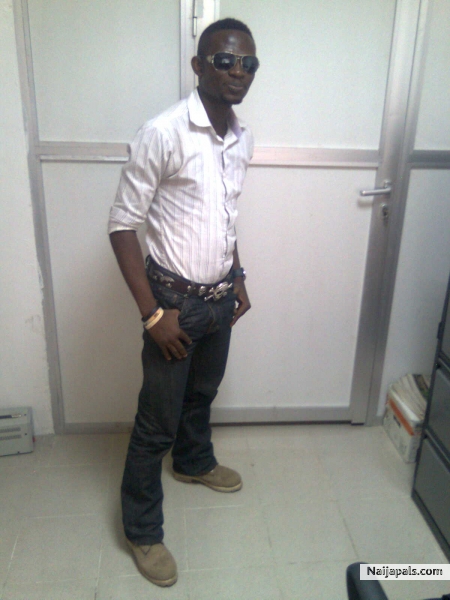 4real - click for next photo