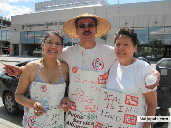 me and my friend and another lady we are on strike right now - click for next photo