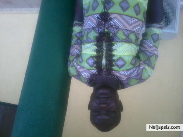 bblacky pumping - click for next photo